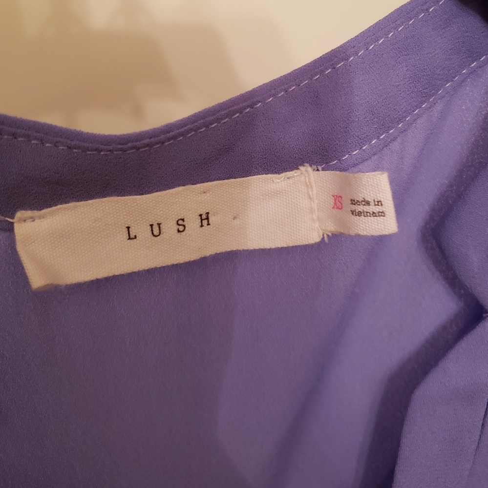 Lush Women's Top - Picture 3 of 3